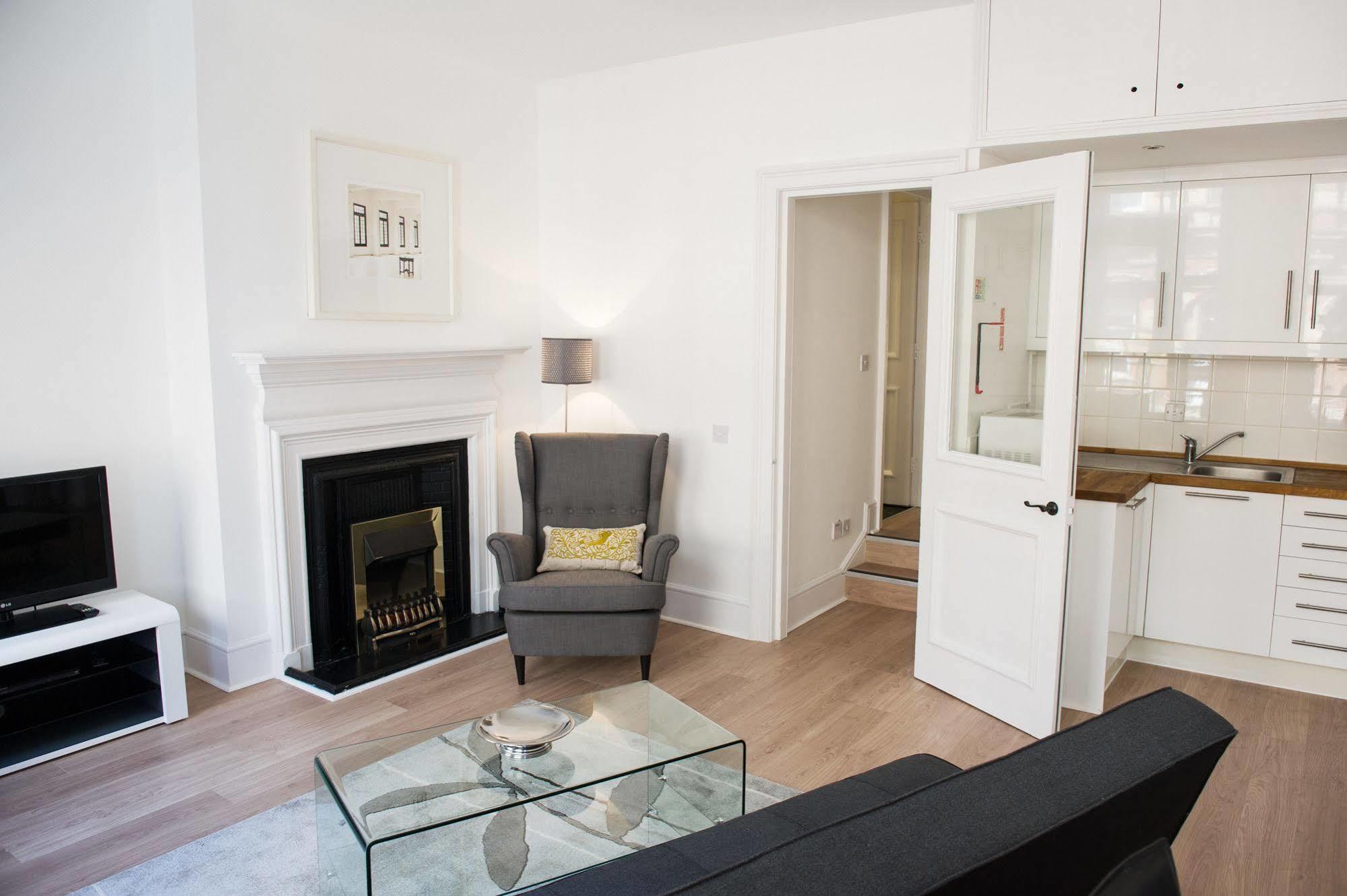 West End One Apartments Londra Dış mekan fotoğraf