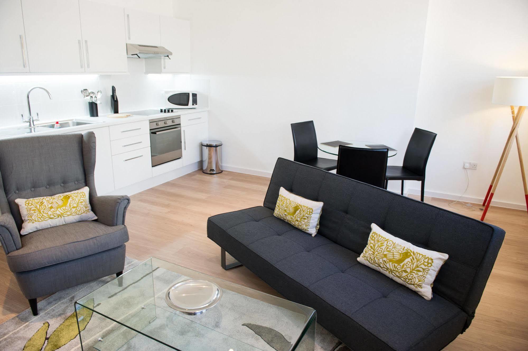 West End One Apartments Londra Dış mekan fotoğraf